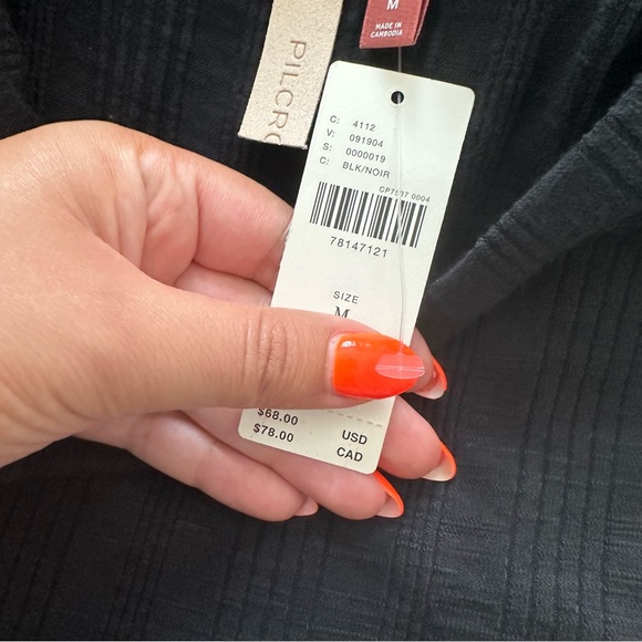 Pilcro || black bra tank - Picture 5 of 8